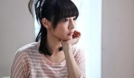 娱乐吃瓜酱她喜欢月亮,娱乐吃瓜酱的月亮之恋